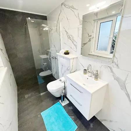 Orhideja Apartman *