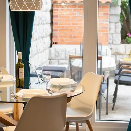 Orhideja Apartment Zrnovo