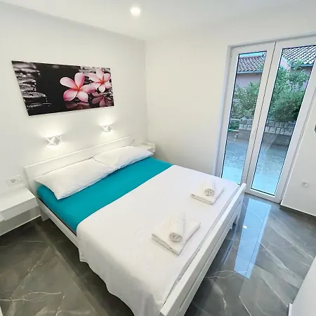 Orhideja Apartmán *