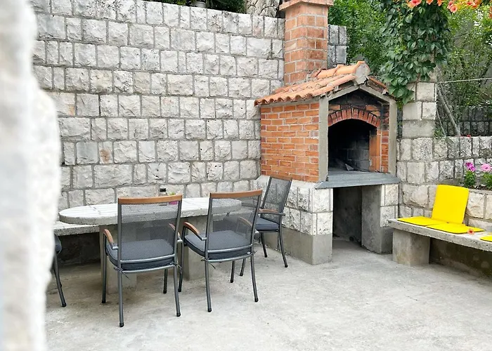 Orhideja Appartement *