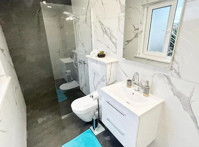 Orhideja Appartement *