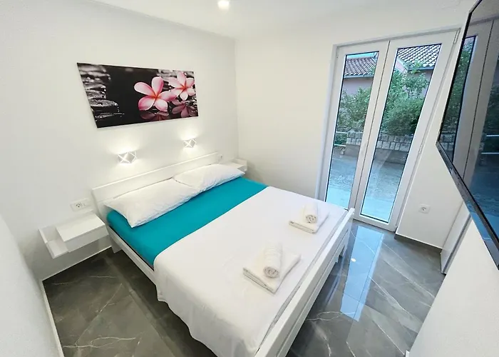 Orhideja Appartement *