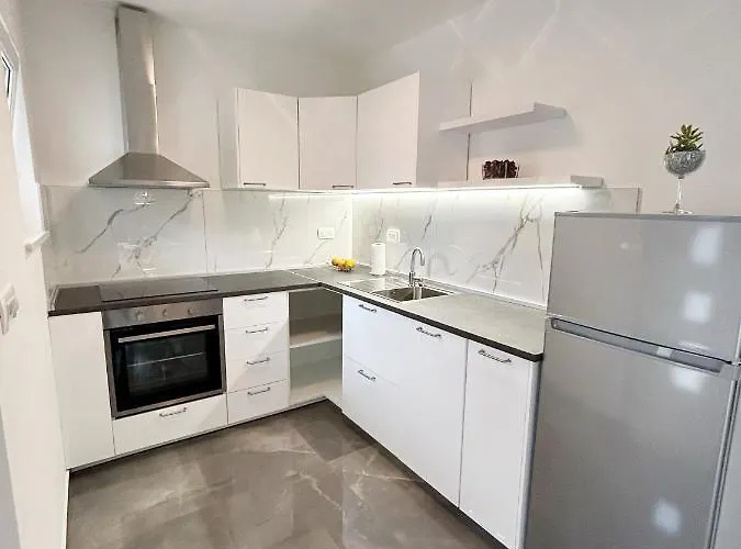 Appartement Orhideja Zrnovo